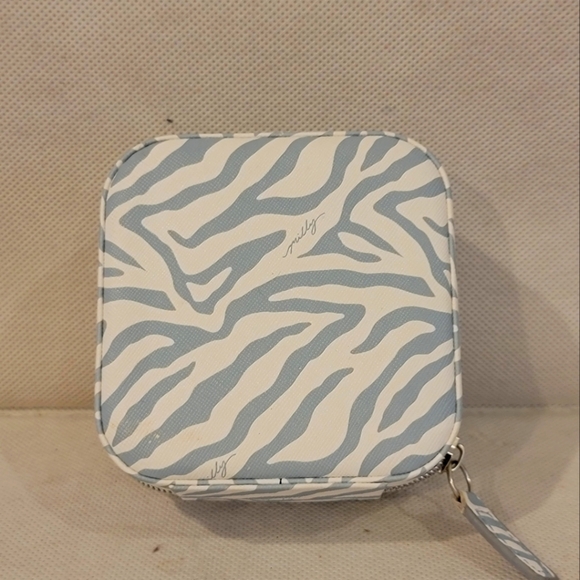 NWOT - MILLY TRAVEL JEWELRY CASE‎ - Picture 1 of 6